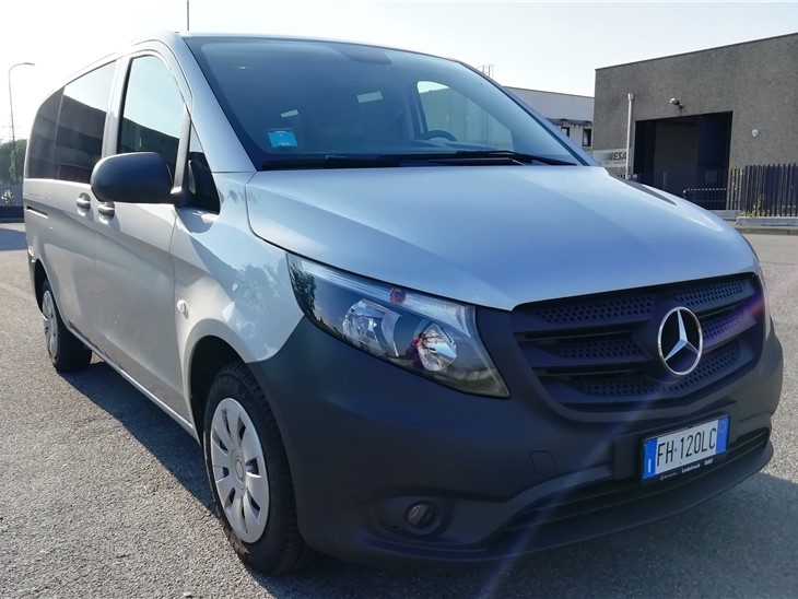 Mercedes Vito 9 posti LONG 114 CDI